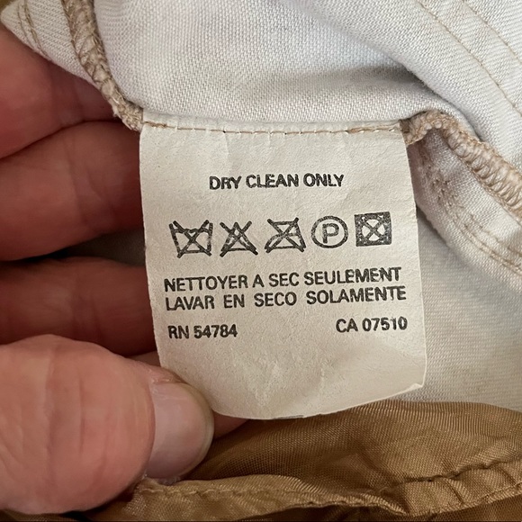 Women’s Emanuel Ungaro Liberte’ high rise mom snake patterned pant, size:4/38 - Picture 9 of 9